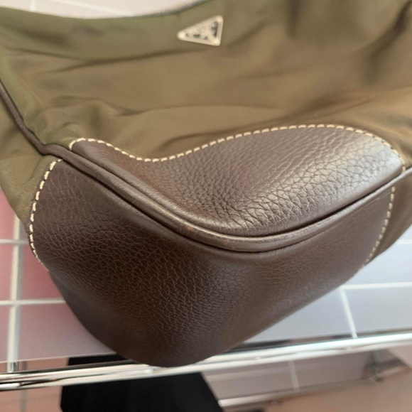 Prada shoulder bag - Picture 4 of 14
